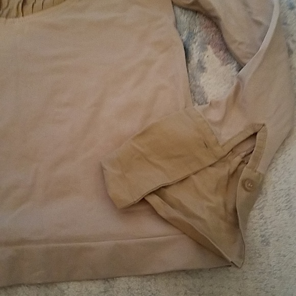 Top - Picture 3 of 6